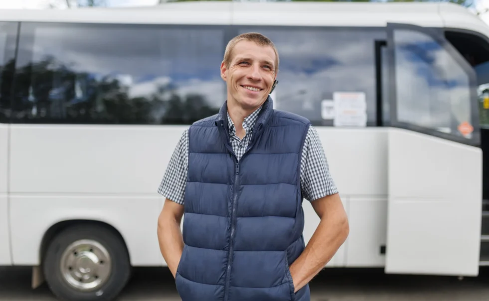 Водитель о работе за рулём автобуса AVIOR